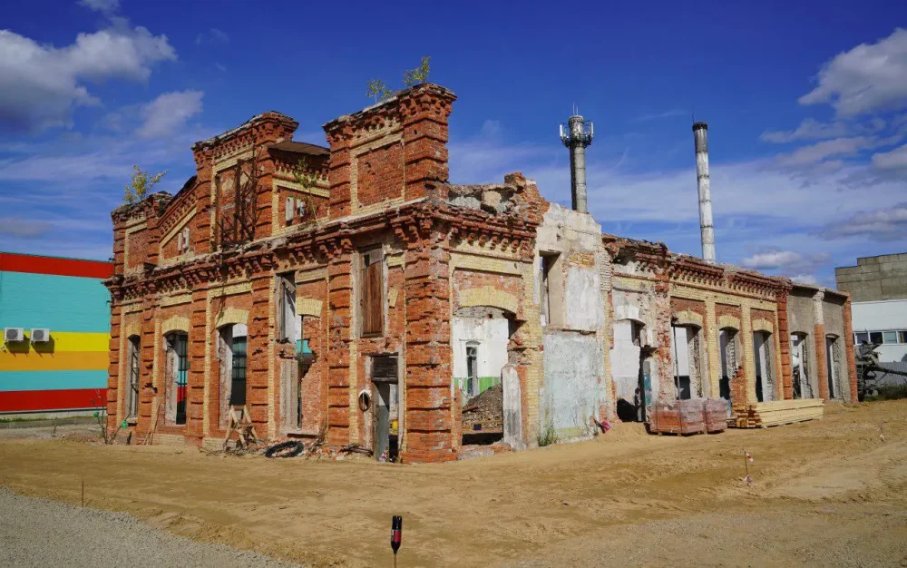 Памятник стеклодувам украсит Хрустальную площадь Дятькова