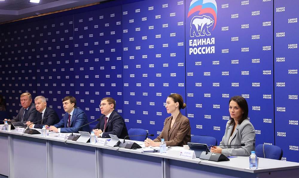 В Брянской области благодаря программе ЕР и Минпросвещения создается современная образовательная среда