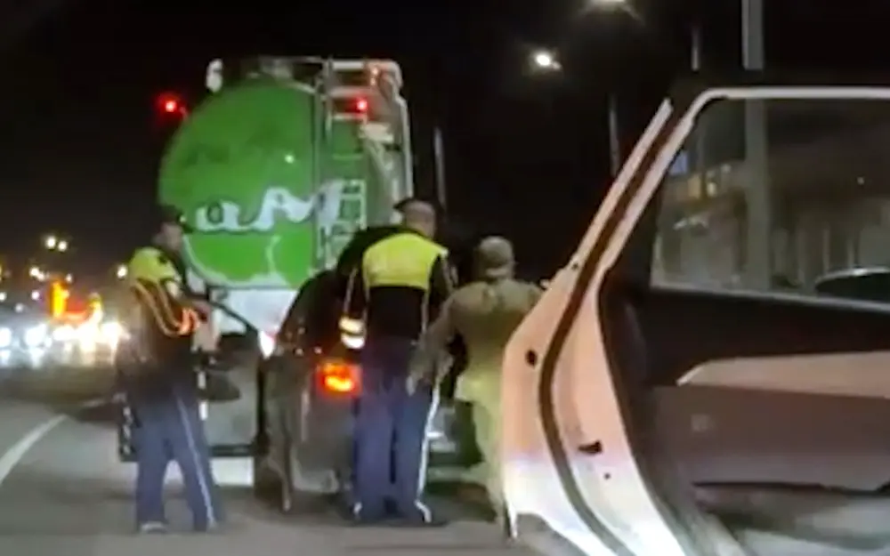 Брянские полицейские задержали троих наркосбытчиков с мефедроном и марихуаной