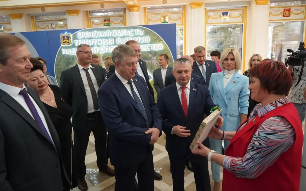 Объединение сил: стартовал IV региональный бизнес-форум «Брянск – Гомель»