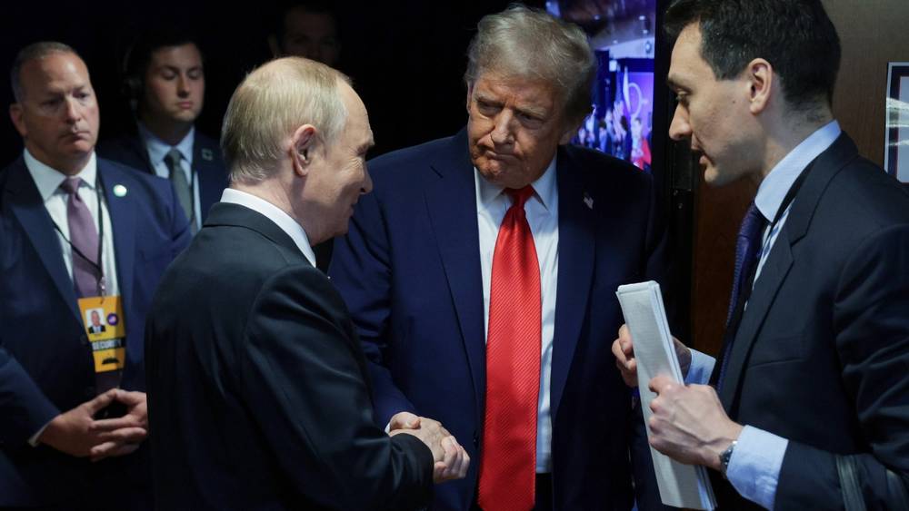 Эксперт связал слова Трампа с атакой на брянский завод