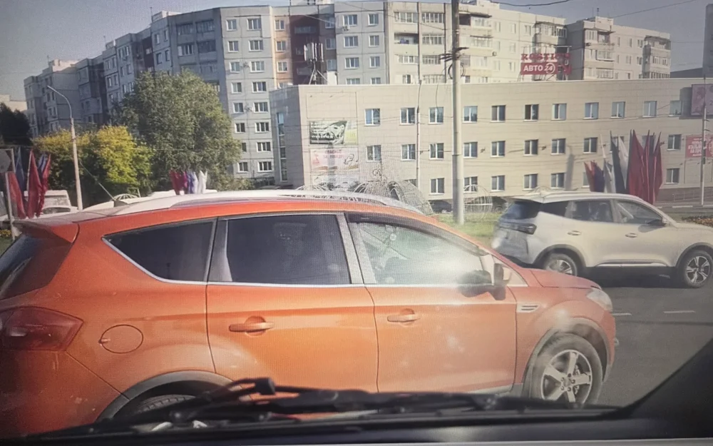 Троих брянских водителей накажут за непропуск машин скорой помощи