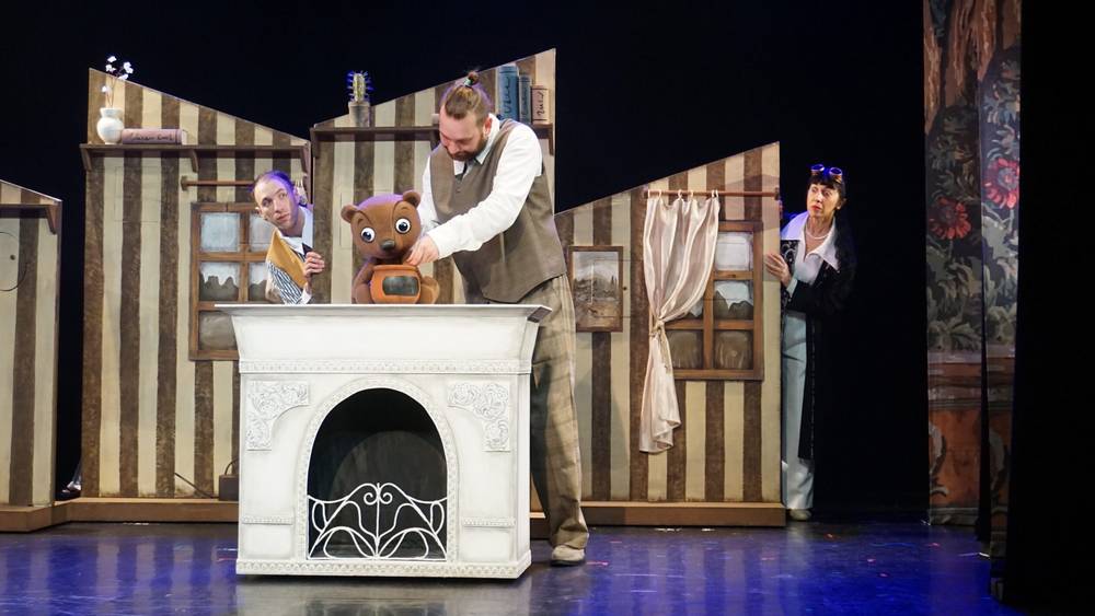 Брянский областной театр кукол открыл 54 сезон