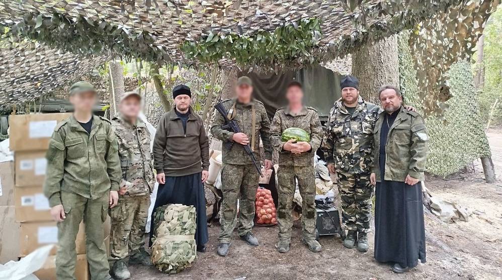 Брянские священники посетили военнослужащих в Курской области
