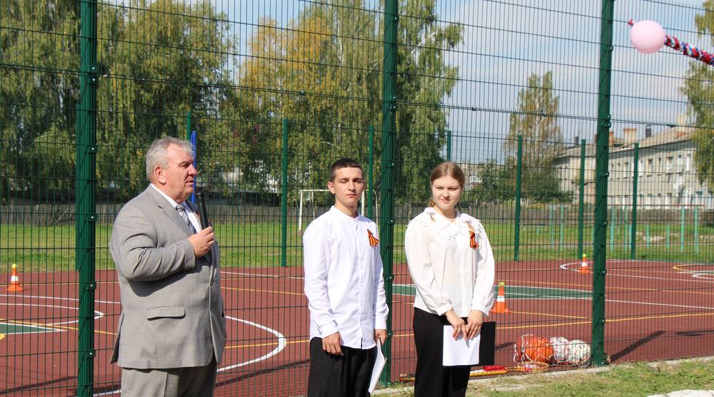 Быстрее ,выше, сильнее: В Брасовском районе открыли многофункциональную спортплощадку