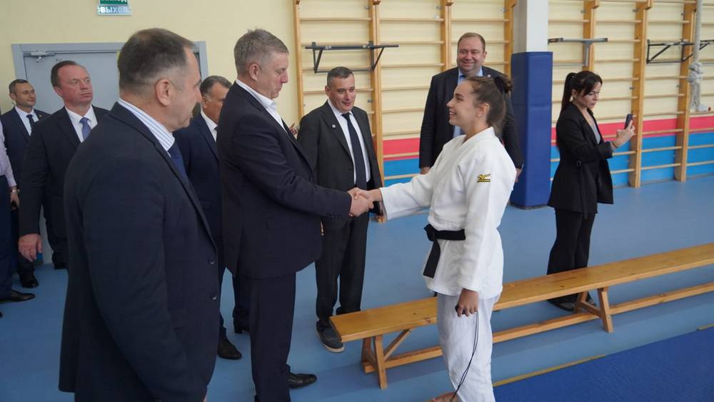 Богомаз и Хинштейн побывали в брянском Дворце единоборств