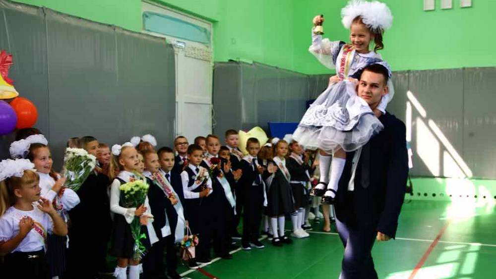 В школе № 55 Брянска первый звонок прозвенел после ремонта