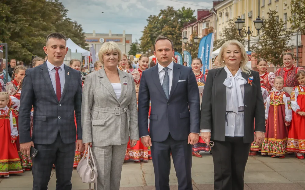 От стали до сыра: предприятия Брянска вышли на бульвар Гагарина