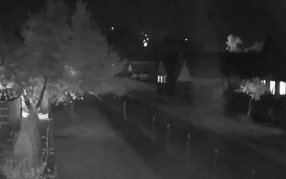 Появились видеокадры страшных ударов из «Града» по брянскому поселку