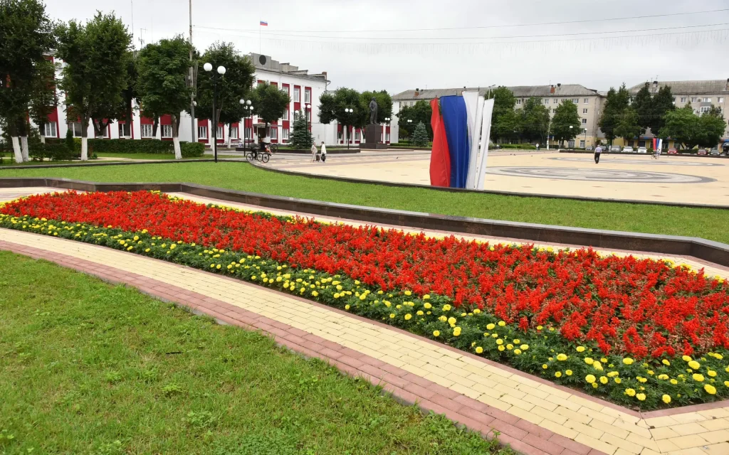 Александр Богомаз отметил рост инвестиций и развитие инфраструктуры Унечи