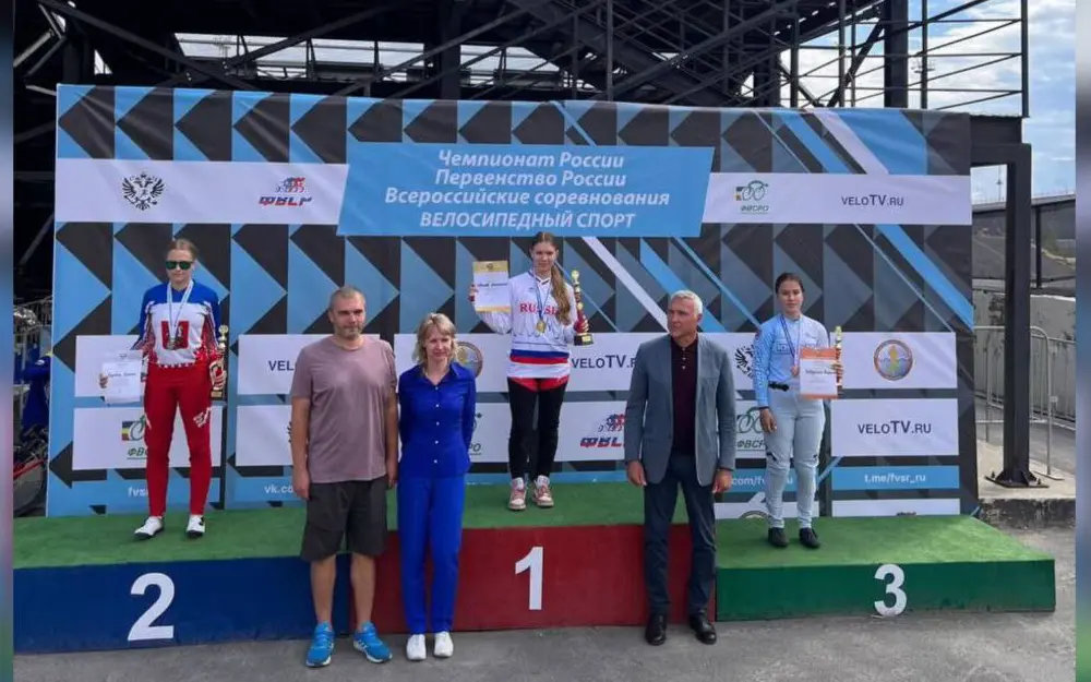 Брянская велосипедистка Анастасия Иванова стала чемпионкой России