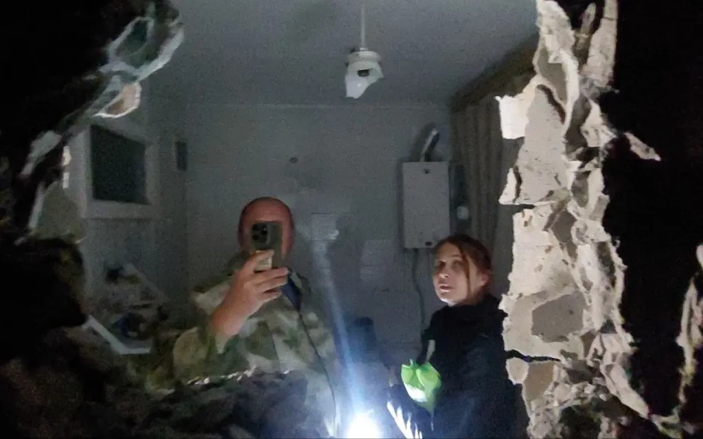 Опубликованы шокирующие кадры ударов украинских боевиков по брянскому поселку