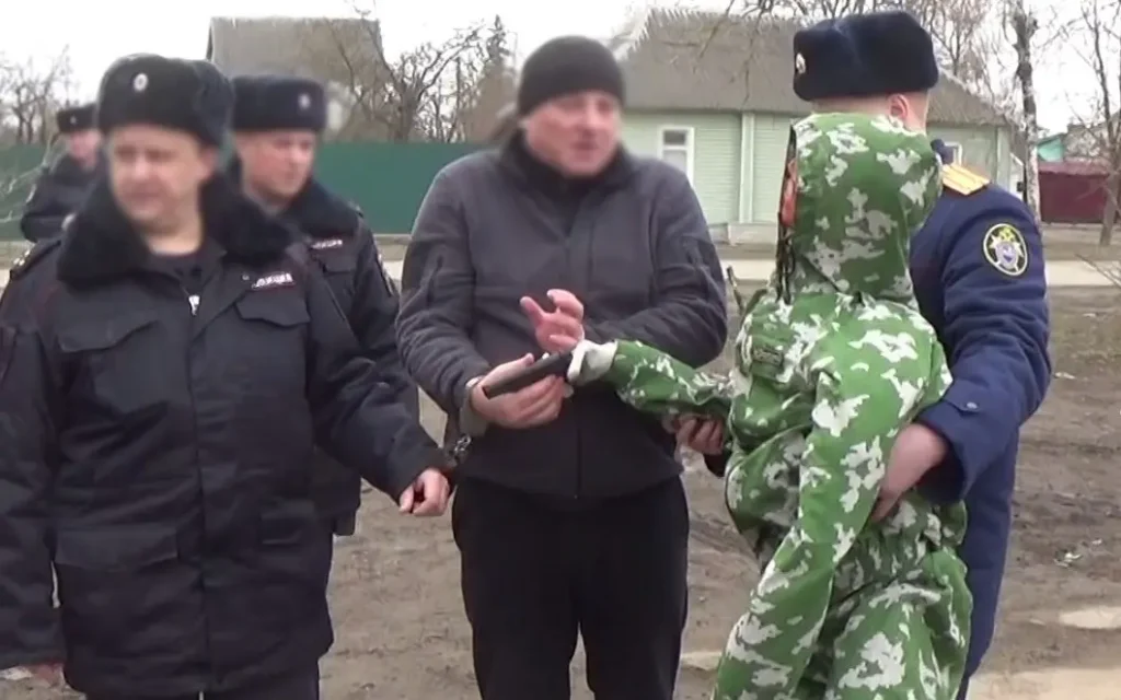 Двое брянцев ответят в суде за покушение на убийство и оборот оружия