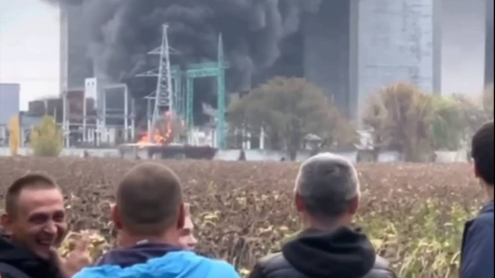 Безудержное веселье после взрыва: за брянской границей уже не жалуются