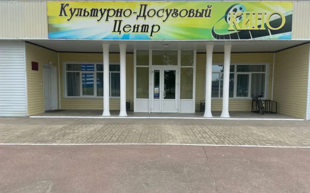 В Суземке завершен капитальный ремонт культурно-досугового центра