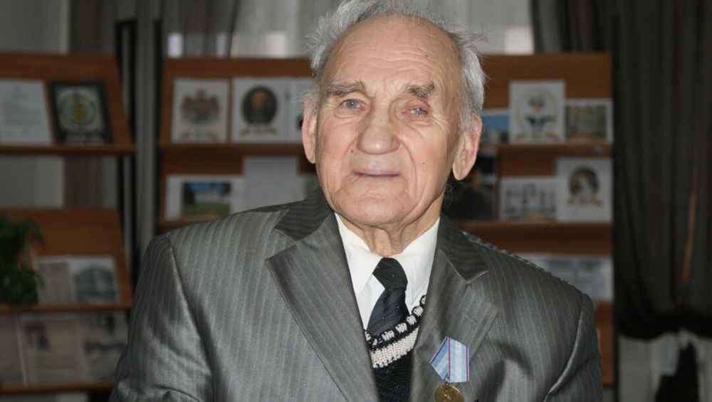 В Новозыбкове скончался поэт и создатель клуба «Погребок» Алексей Краевой