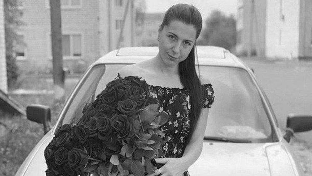 В результате удара дроном ВСУ в Новых Юрковичах погибла 40-летняя таксистка