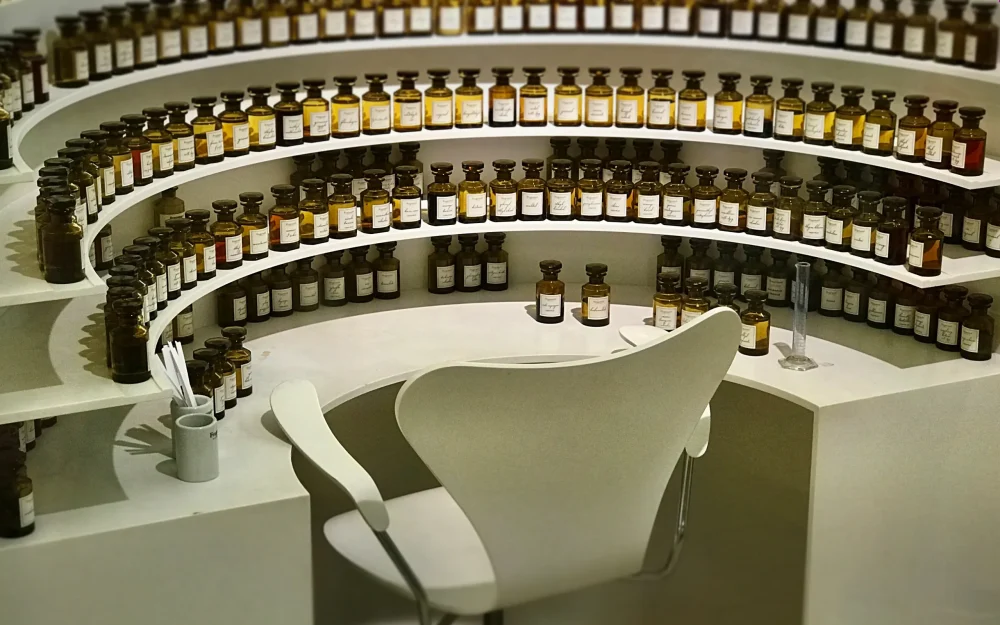 Парфюмерия для мужчин и женщин