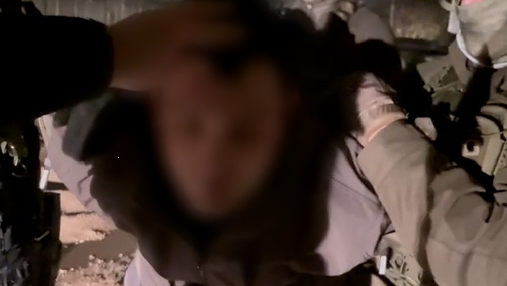 В Брянске магазинный вор избил пытавшегося задержать его участкового