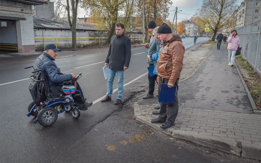 В Брянске за 27 млн рублей отремонтировали улицу Профсоюзов