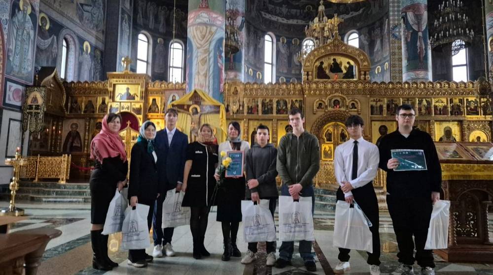 В Брянском соборе поздравили победителей Большого этнографического диктанта