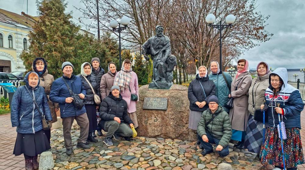 Брянские паломники посетили святые места Ярославский митрополии
