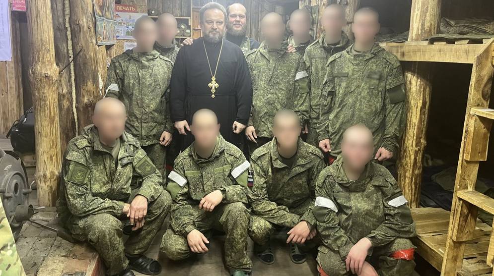 Брянские священники продолжают поддерживать военнослужащих в приграничье