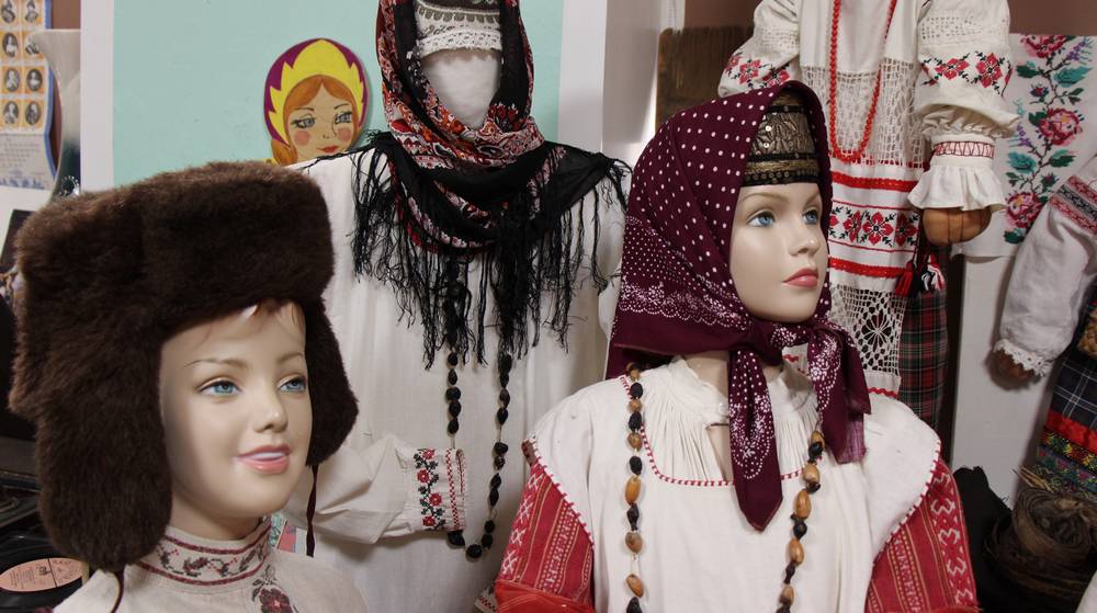 От 700-летнего ножа до бронежилета: брянским ребятам открыли дверь в историю