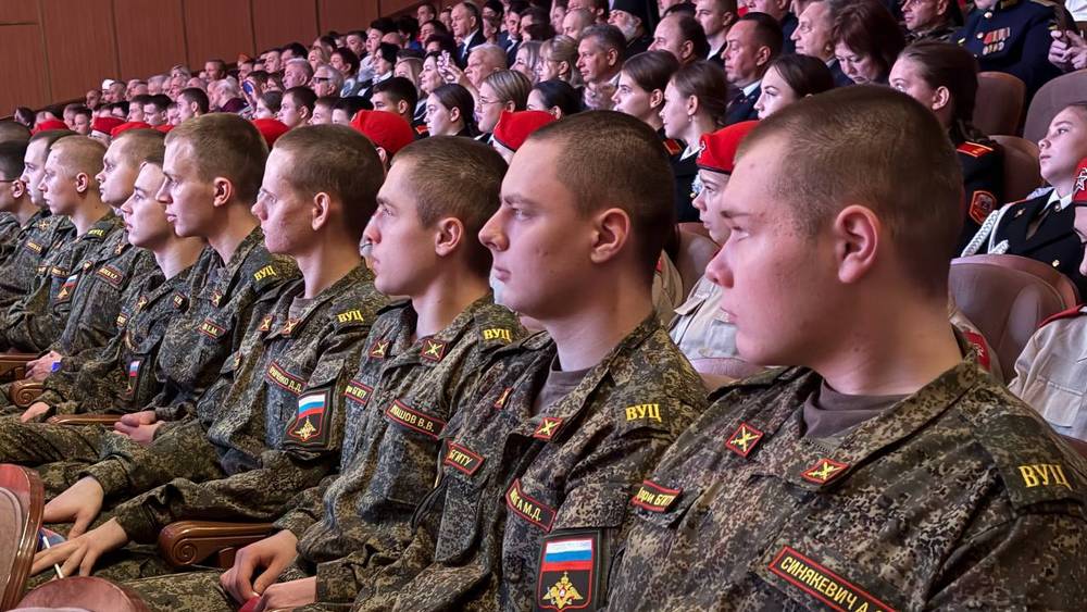 Брянский губернатор рассказал о подвиге танкиста, погибшего при спасении товарищей