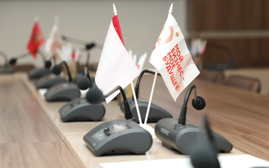 Честно о работе с блогерами от «А» до «Я»: круглый стол в Центре «Мой бизнес»