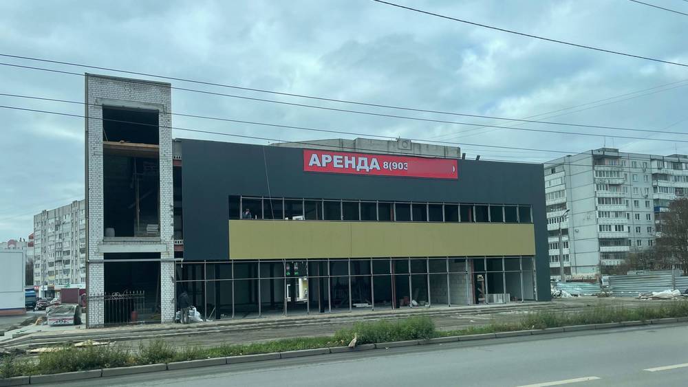 В Брянске выросло здание «стратегического» назначения