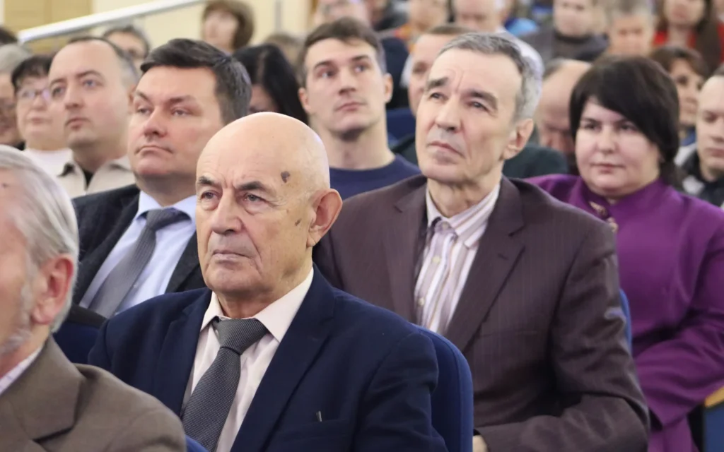 БГИТУ отметил в Брянске 95-летний юбилей торжественным собранием