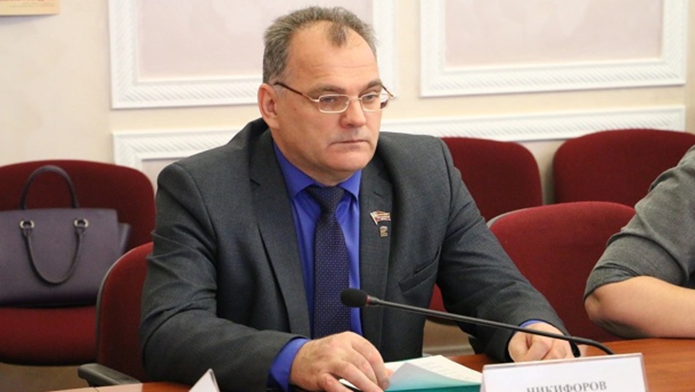 Заместителем брянского губернатора стал глава кадетского корпуса Юрий Никифоров