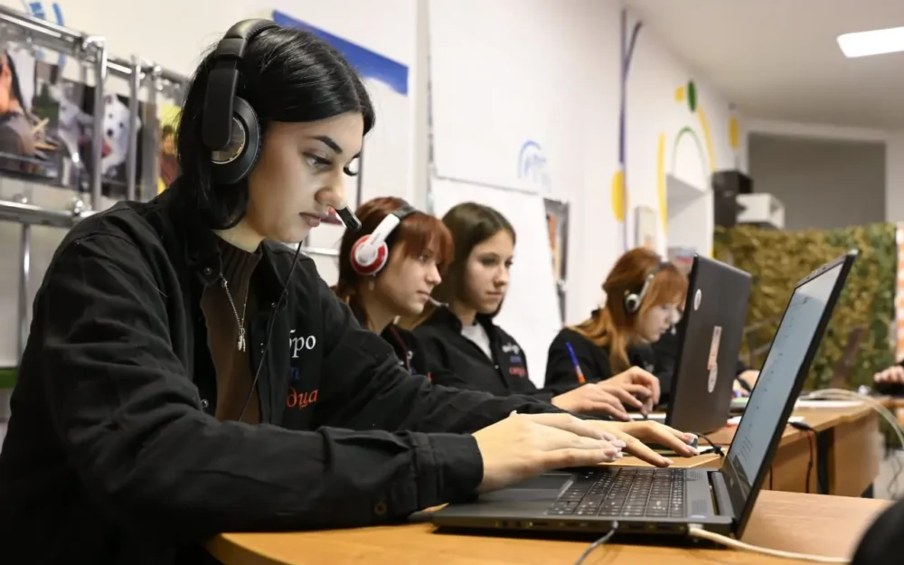 Единый call-центр начал приём вопросов к прямой линии брянского губернатора