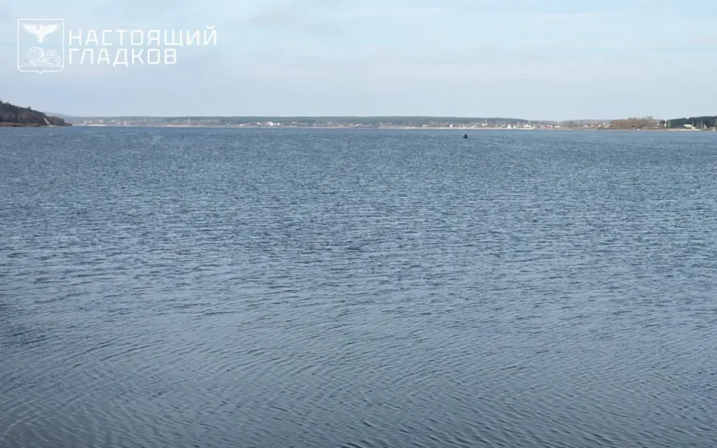 Поврежденное ВСУ в конце октября белгородское водохранилище продолжило терять воду