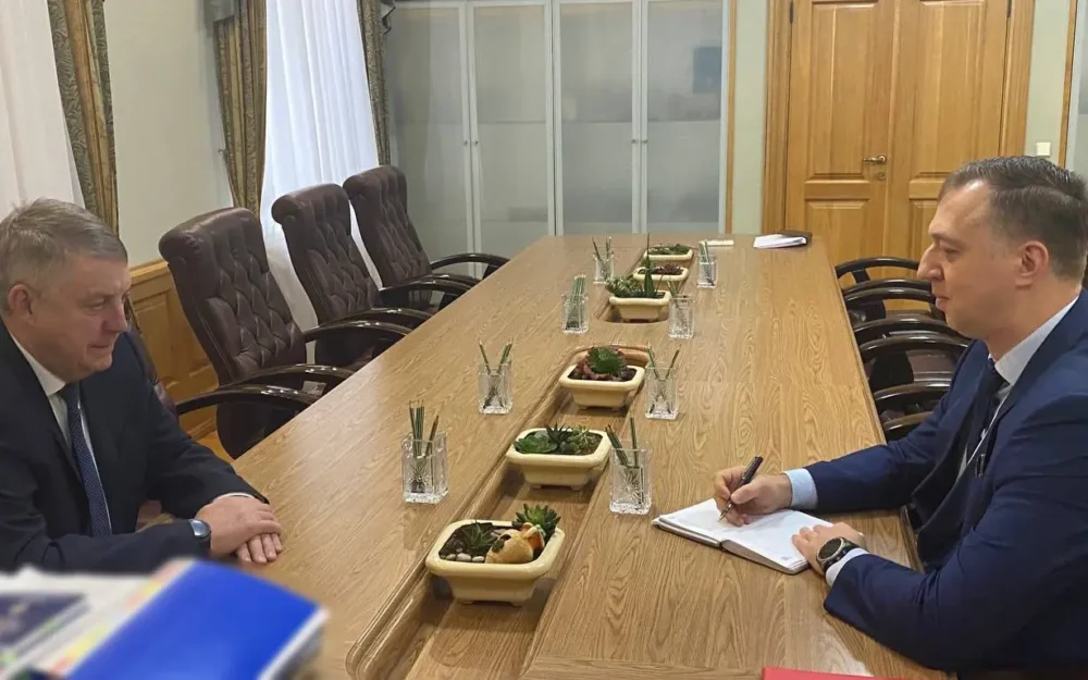 Брянский губернатор обсудил развитие предприятия «ГазЭнергоКомплект»