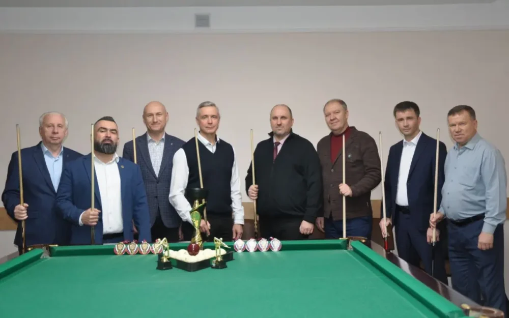 Брянские юристы в выходные дни обменялись точными ударами