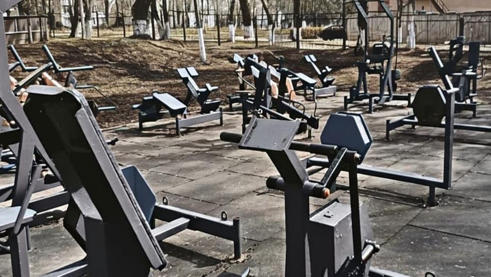 Брасовскую спортшколу «Олимп» наказали за травму девочки на спортплощадке