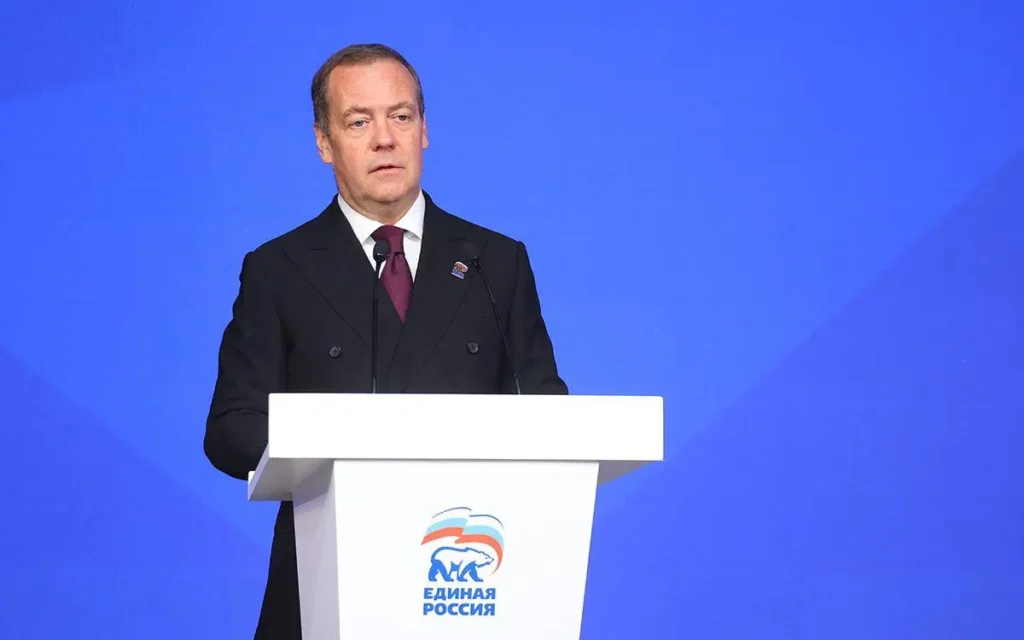 Дмитрий Медведев: Большинство депутатов ЕР из числа ветеранов СВО работают на муниципальном уровне