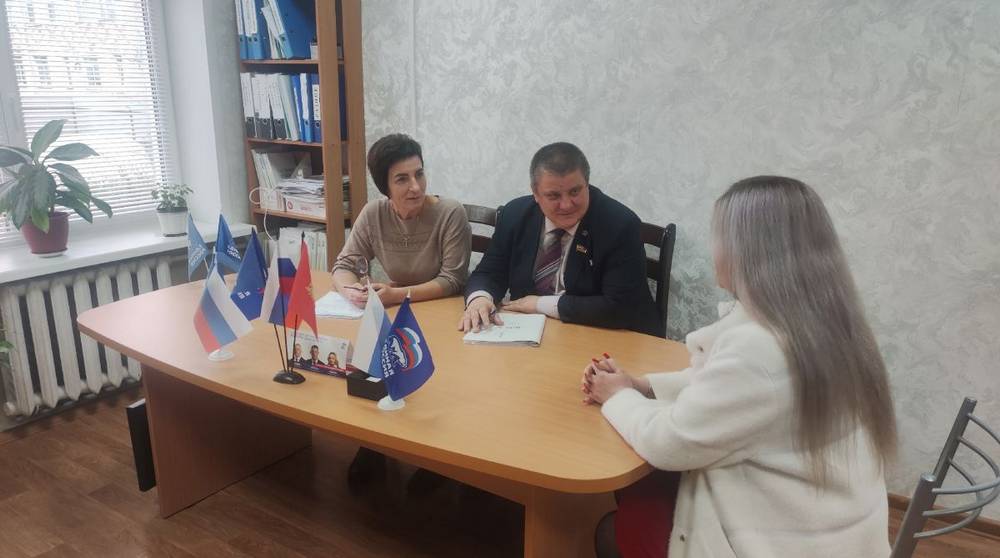 В общественной приёмной «Единой России» в Погарском районе прошёл приём граждан