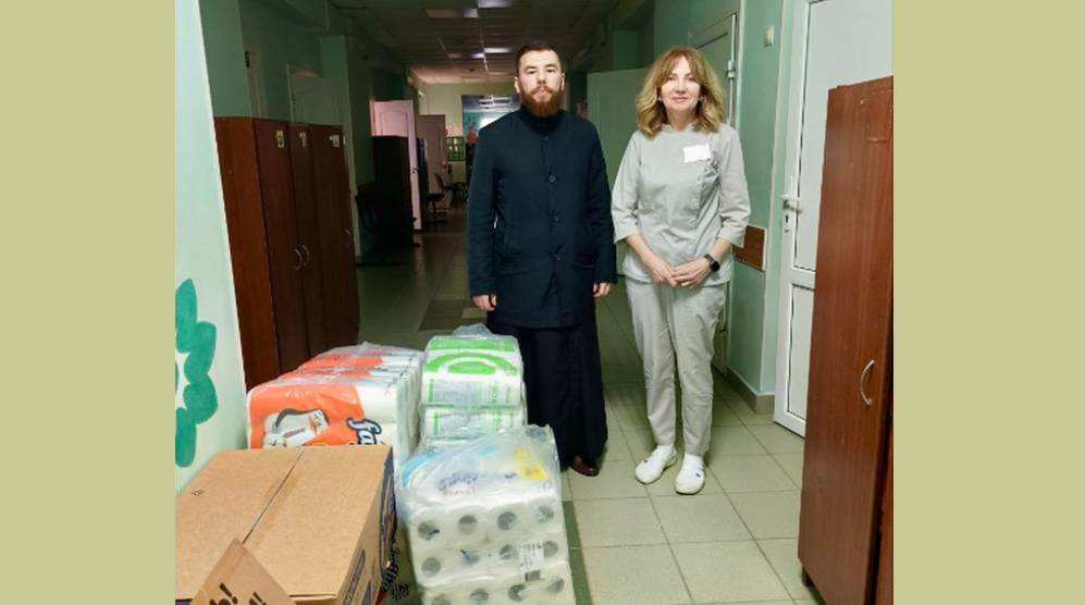 Прихожане Брянской епархии поддержали детей в медучреждениях