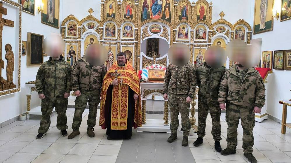 Духовную помощь и заботу военнослужащим осуществил священник Суземского благочиния