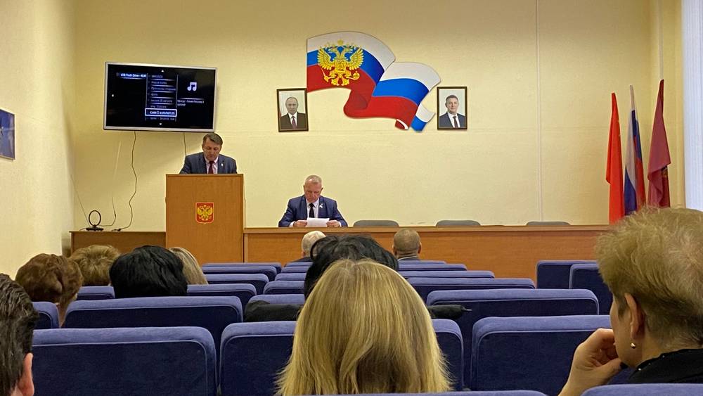 Депутат из Брянской области потребовал дать селу больше денег