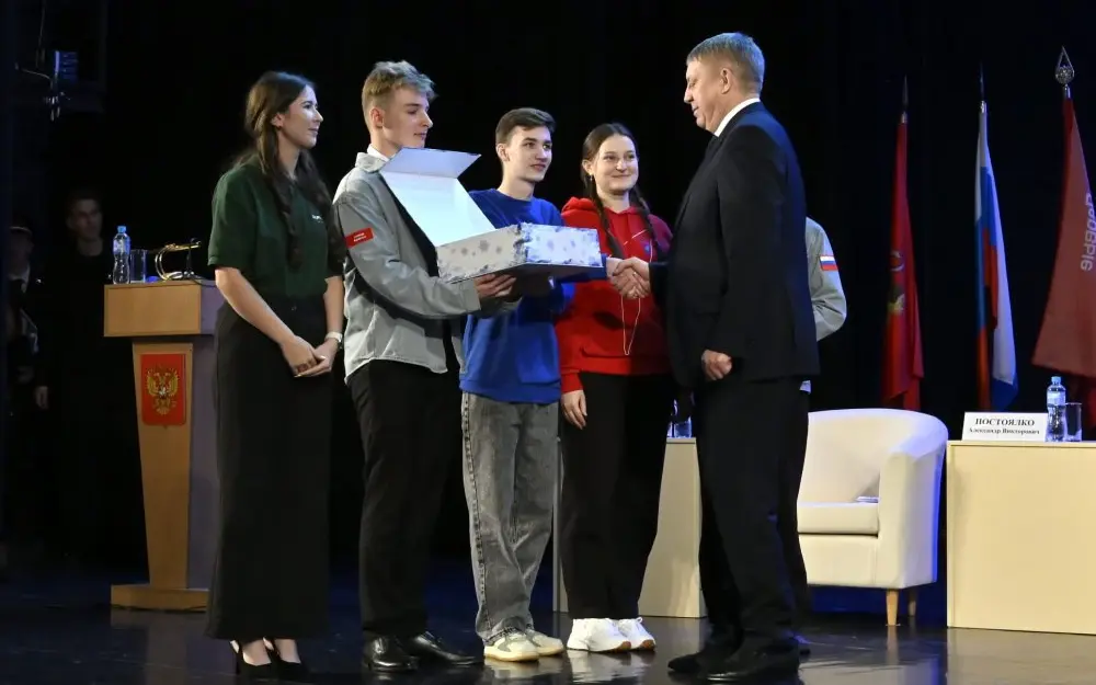 Брянская область присоединилась к российской акции «Ёлка желаний»