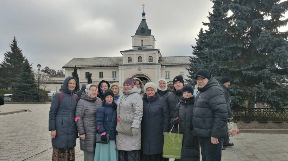 Брянские паломники посетили Оптину пустынь