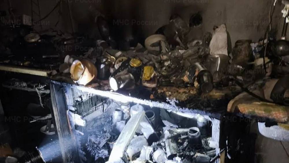 Мужчина погиб во время пожара в центре Брянска