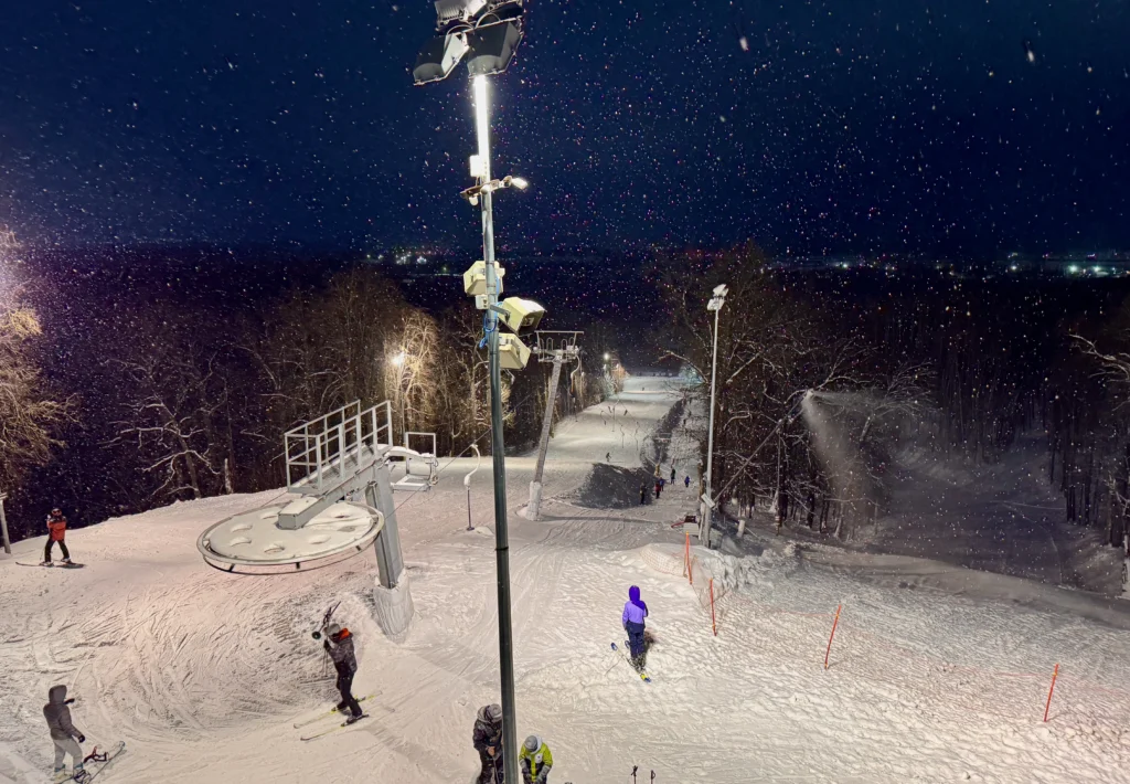 Три дня в снежном плену: в Брянской области пройдут мощные снегопады