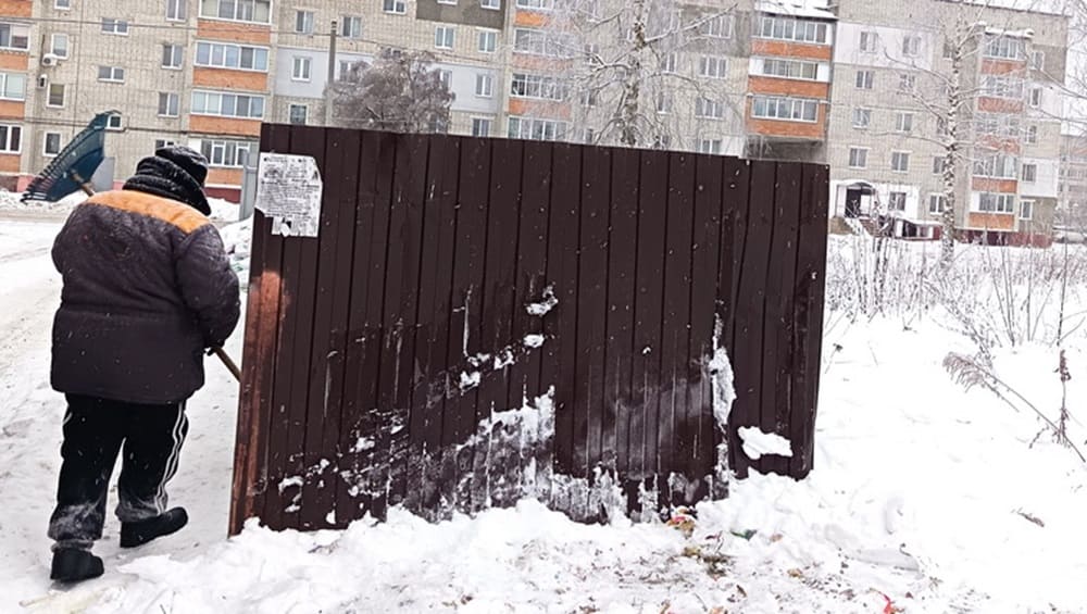 Брянскую компанию «Жилсервис» оштрафовали за халатность при вывозе мусора
