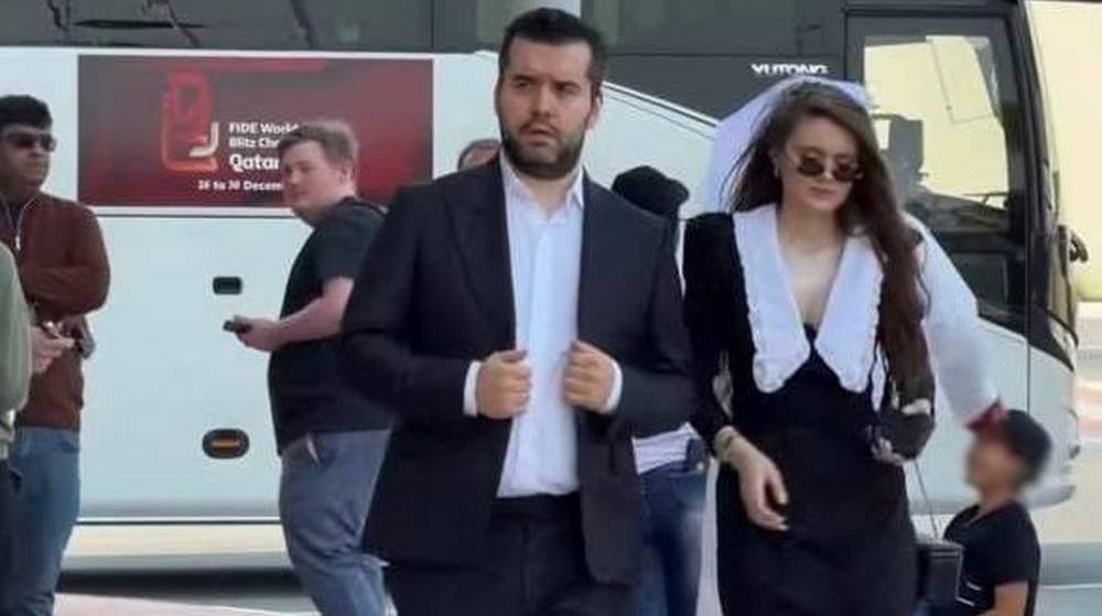 Брянца Яна Непомнящего заподозрили в женитьбе на оскорблявшей россиян блогерше