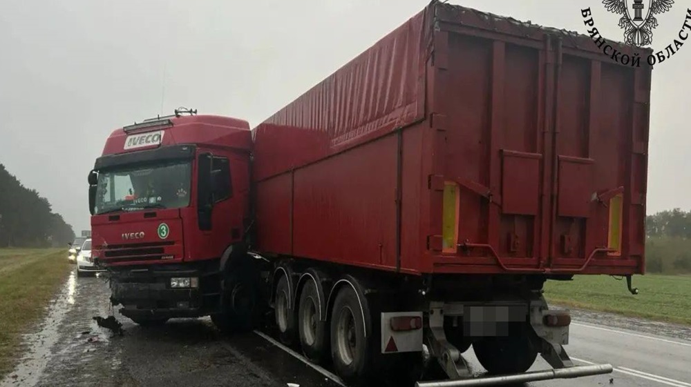 В Почепе водителя «Волги» начнут судить за гибель пассажира в ДТП с грузовиком